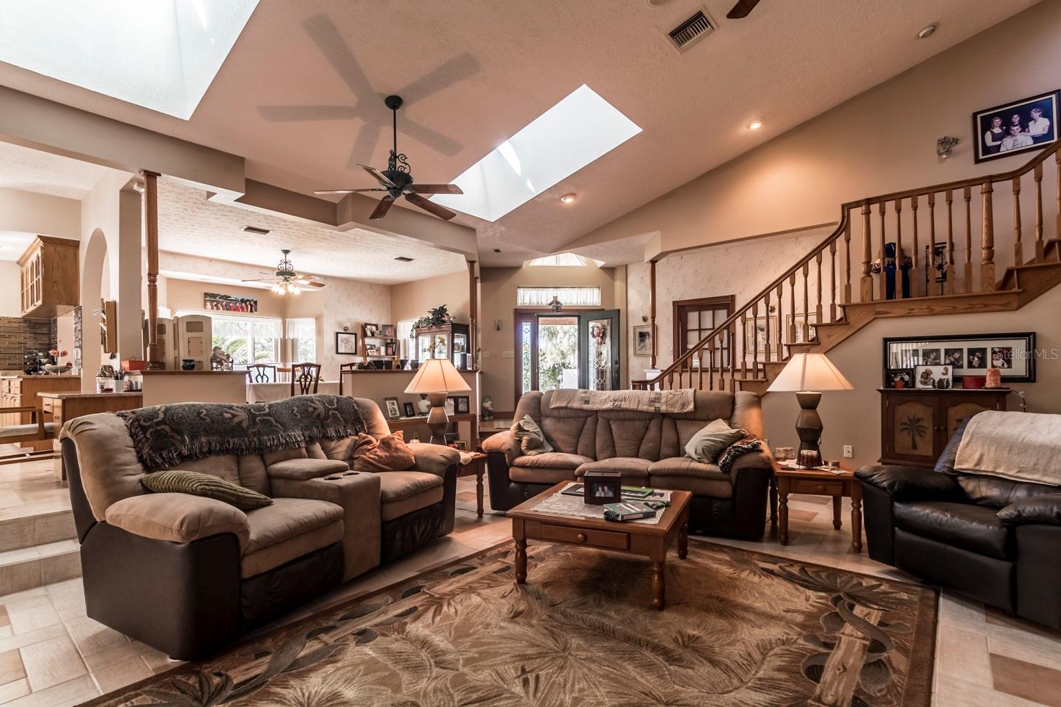 BASS LAKE ACRES - Residential