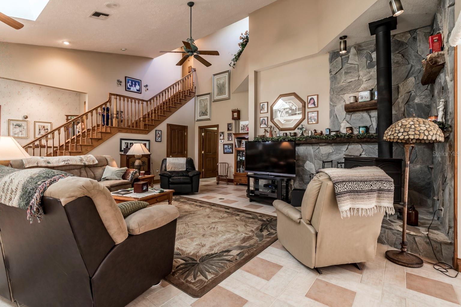 BASS LAKE ACRES - Residential