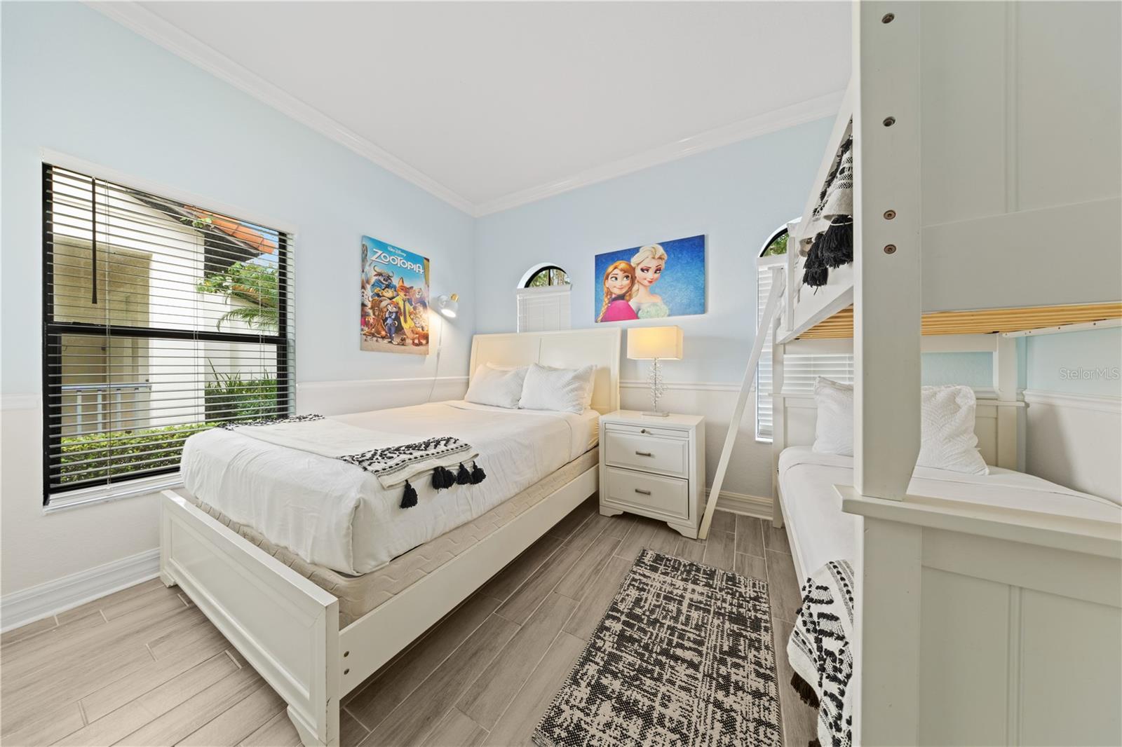 HIGH GROVE UNIT 02 - Residential