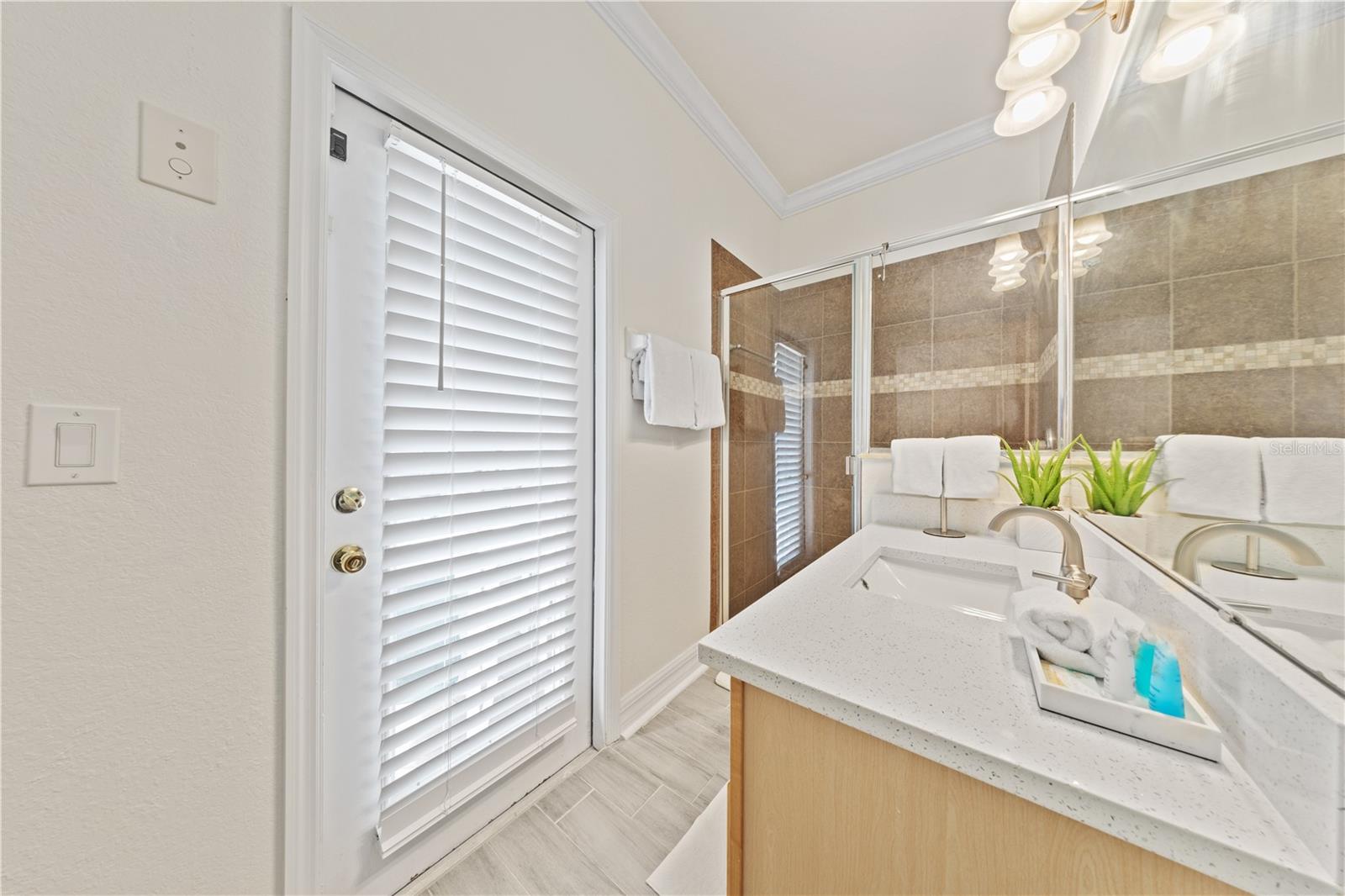 HIGH GROVE UNIT 02 - Residential