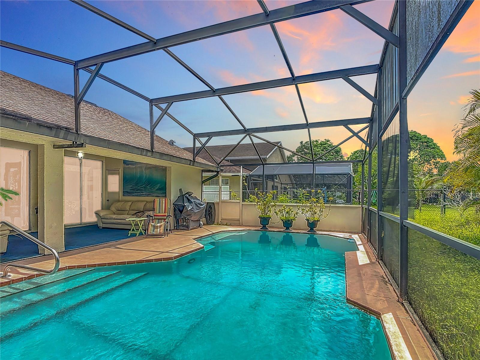 314 SILK OAK DR