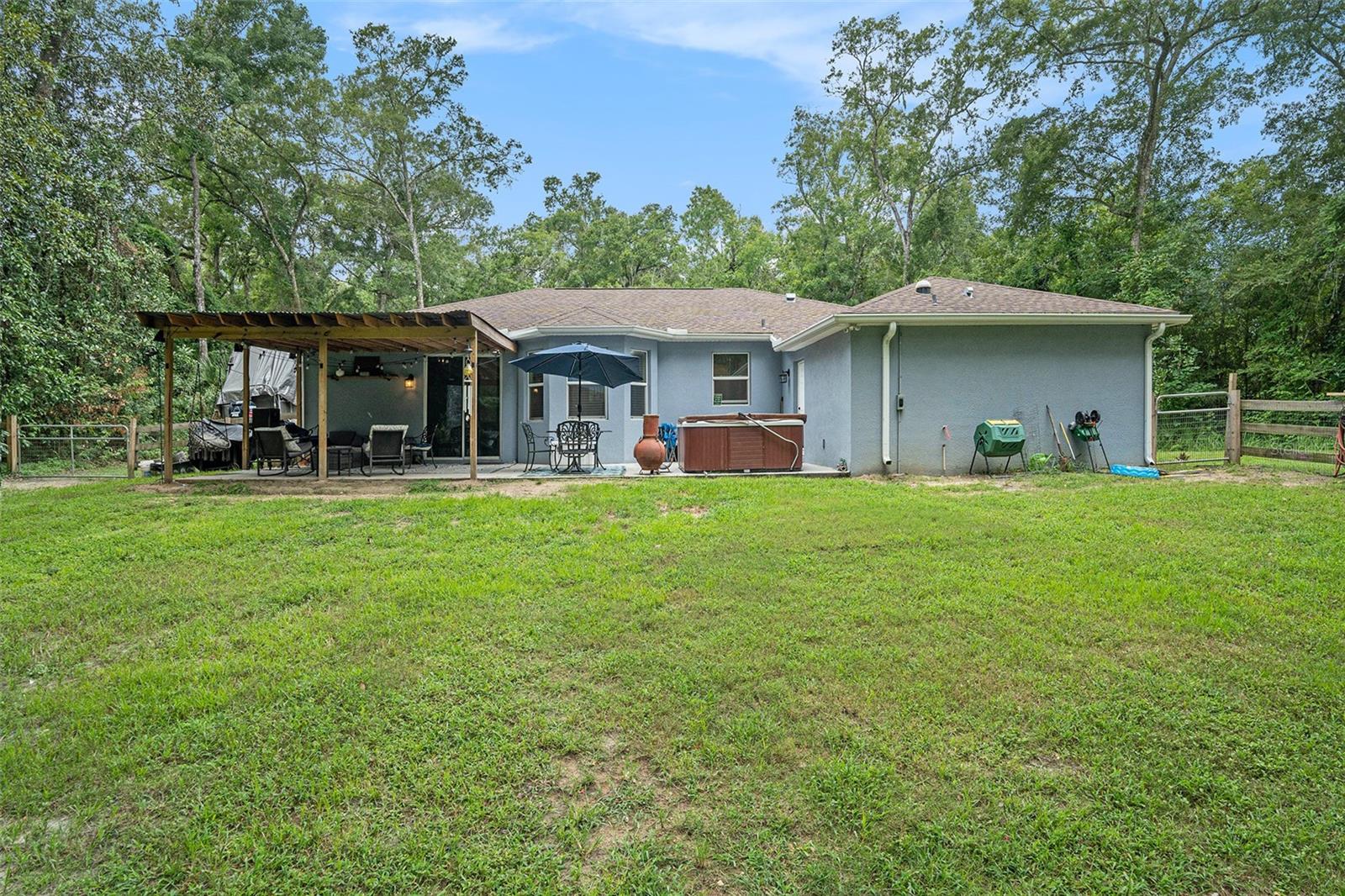 Photo 20 of 36 of 19593 MANECKE ROAD house