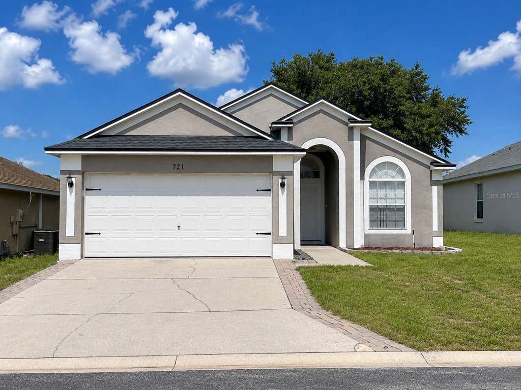 Photo of 721 Rollins Drive, Davenport, FL 33837 (MLS # S5152617)