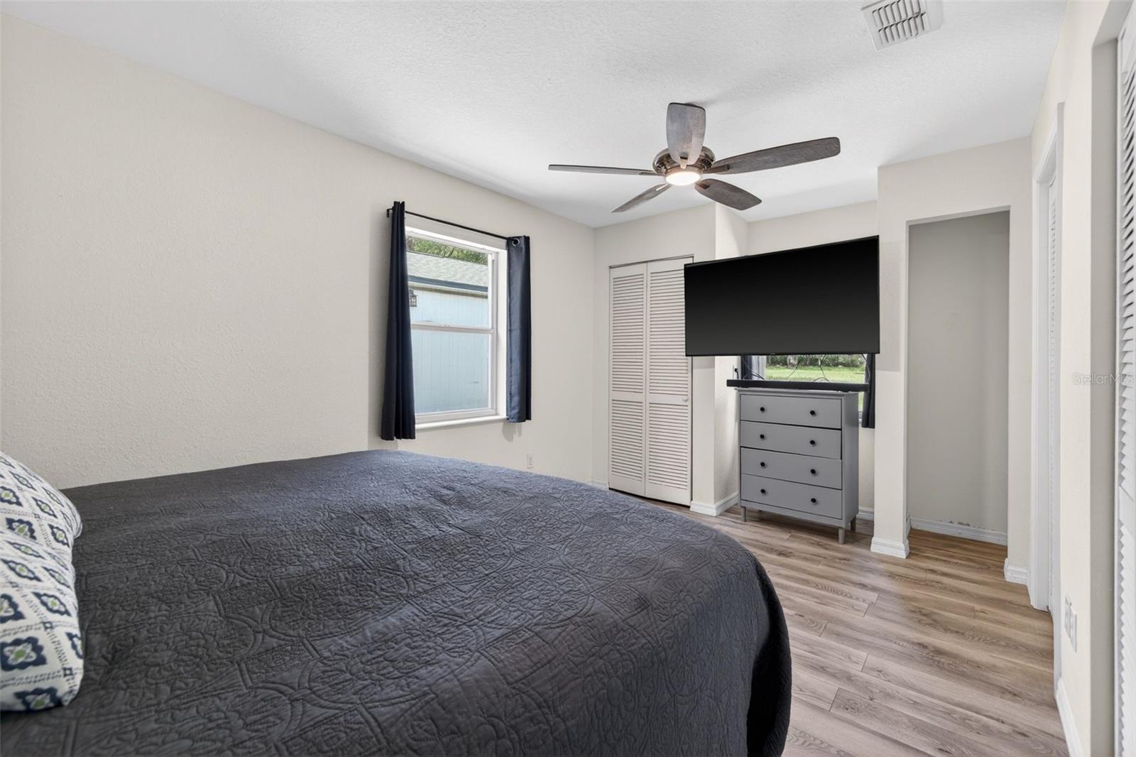 LEISURE HILLS - Residential