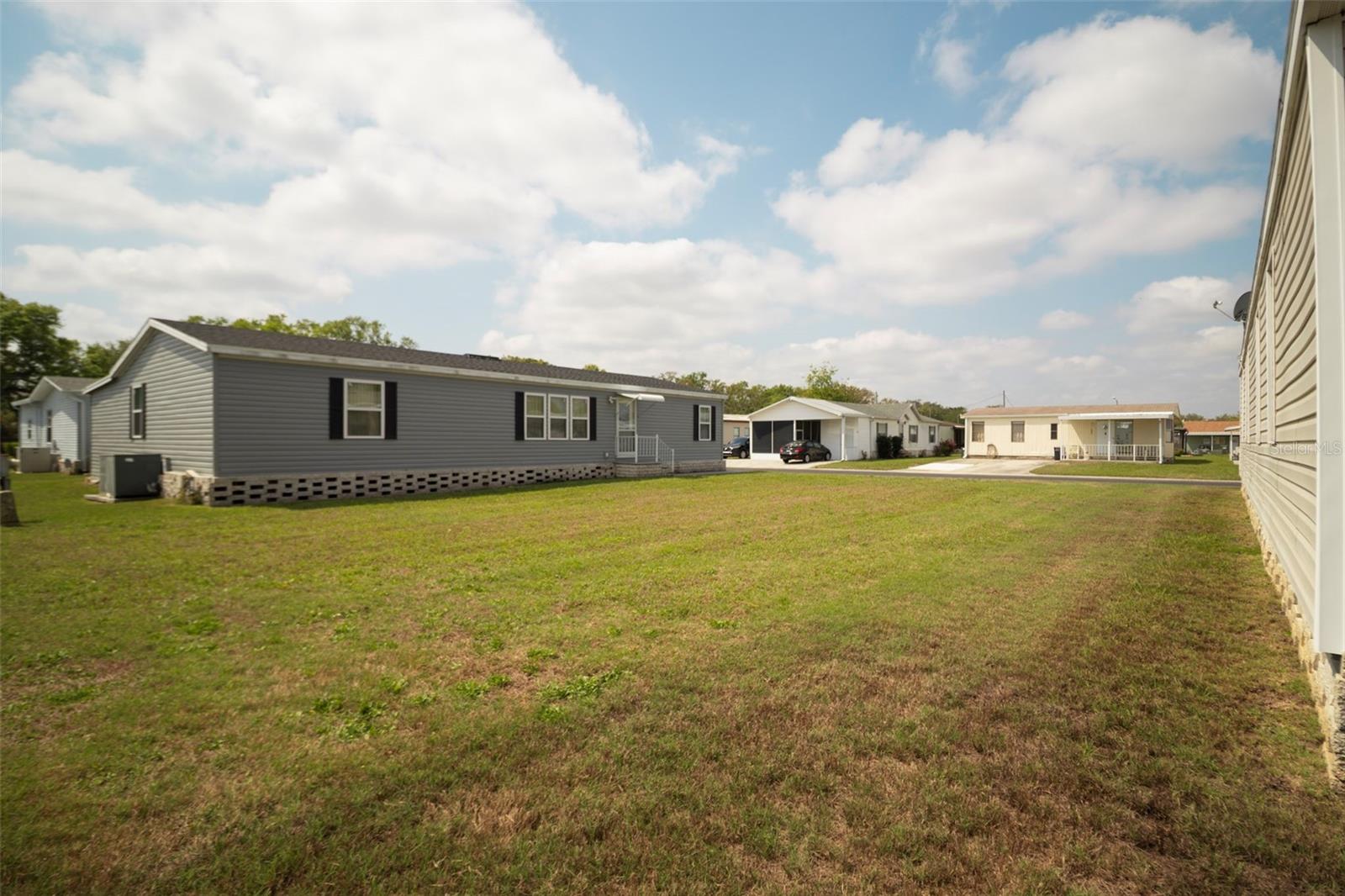 TIMBER LAKE ESTATES - Land