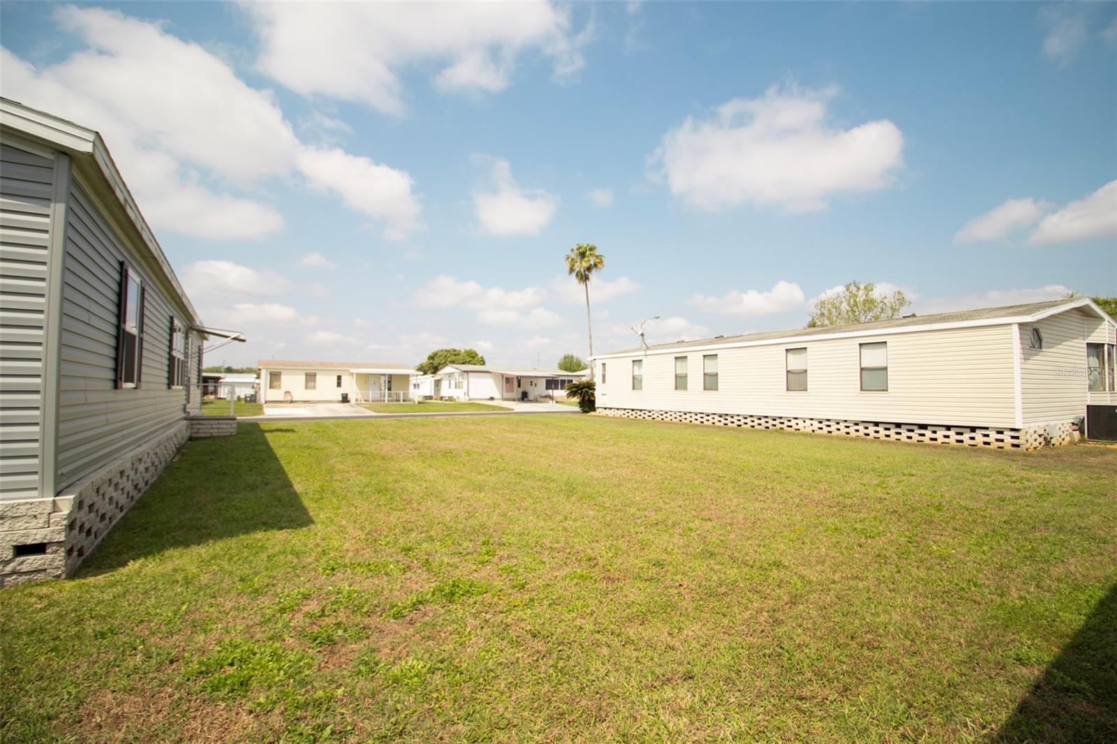 TIMBER LAKE ESTATES - Land