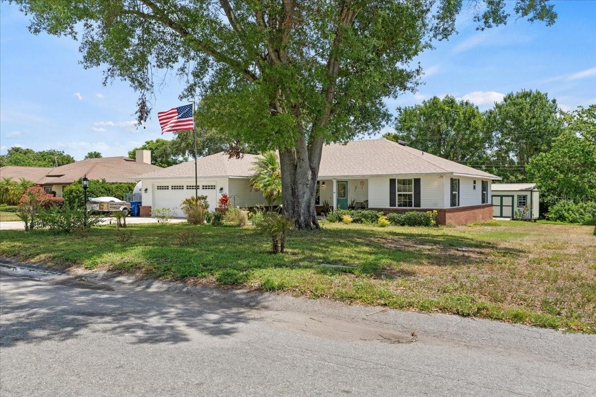 41 LAKE LINK CIRCLE SE