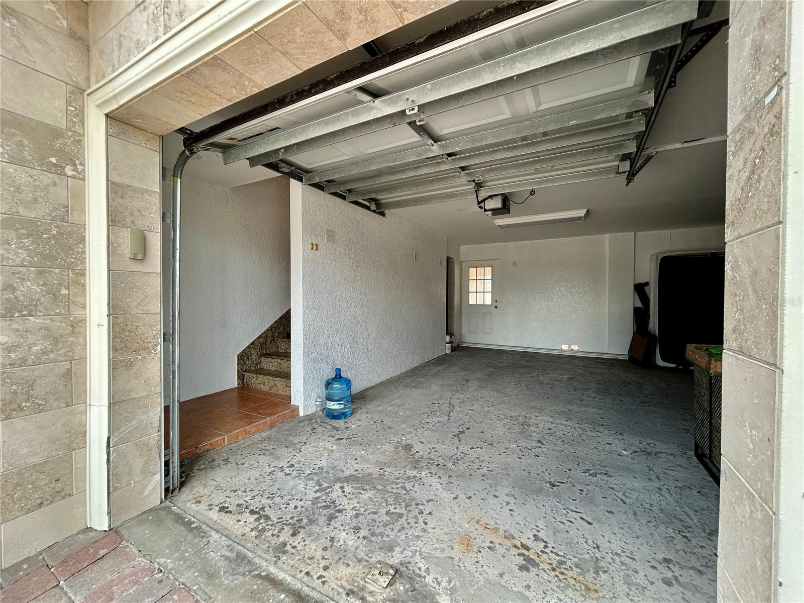 MADEIRA MANOR - Residential Lease