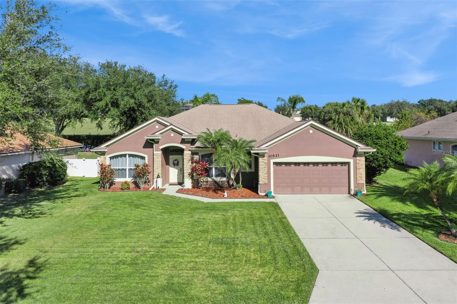 LAKE LOUISA HIGHLANDS PH 03 LT 99 PB 51 - Residential