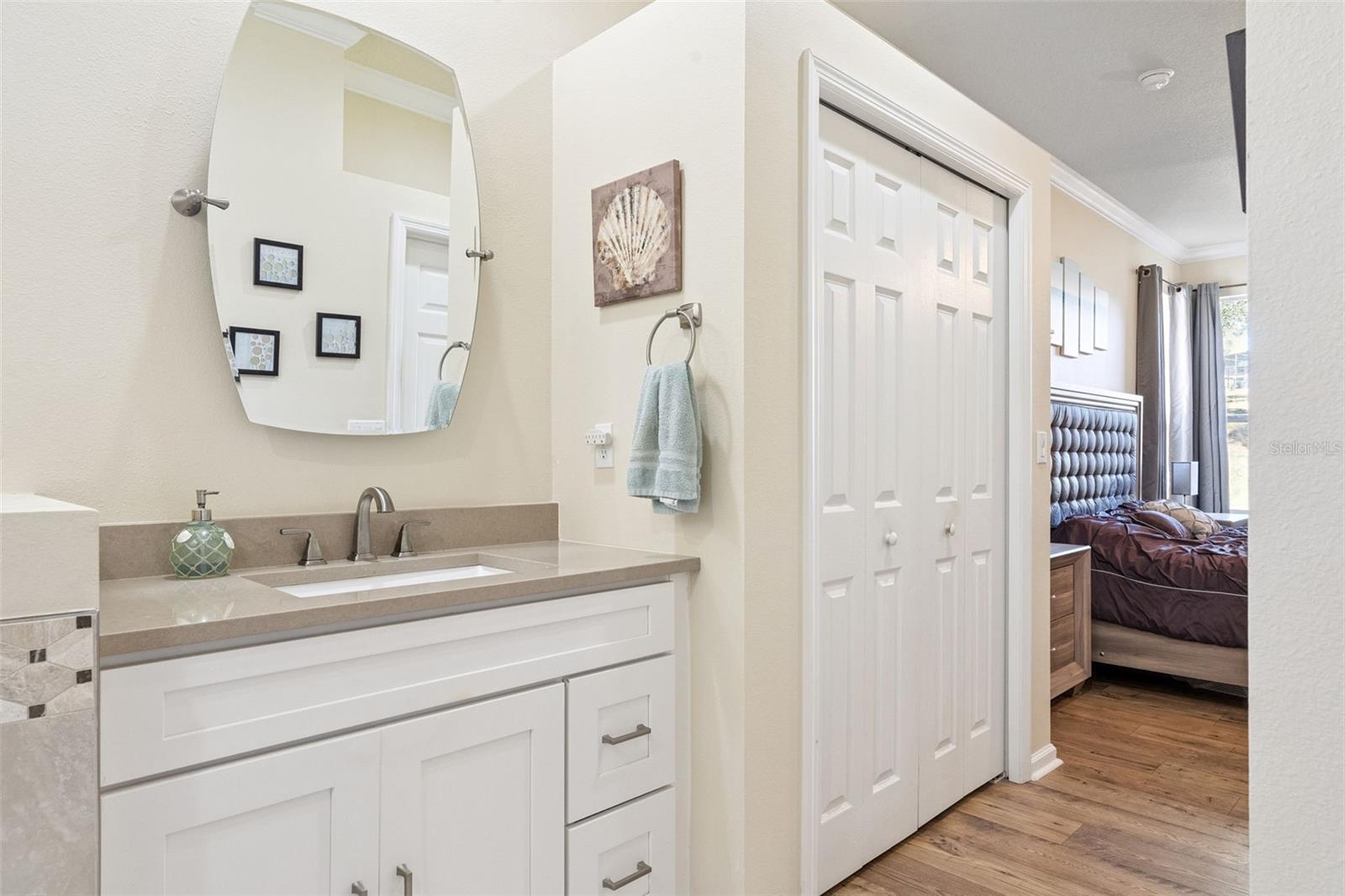 LAKE LOUISA HIGHLANDS PH 03 LT 99 PB 51 - Residential