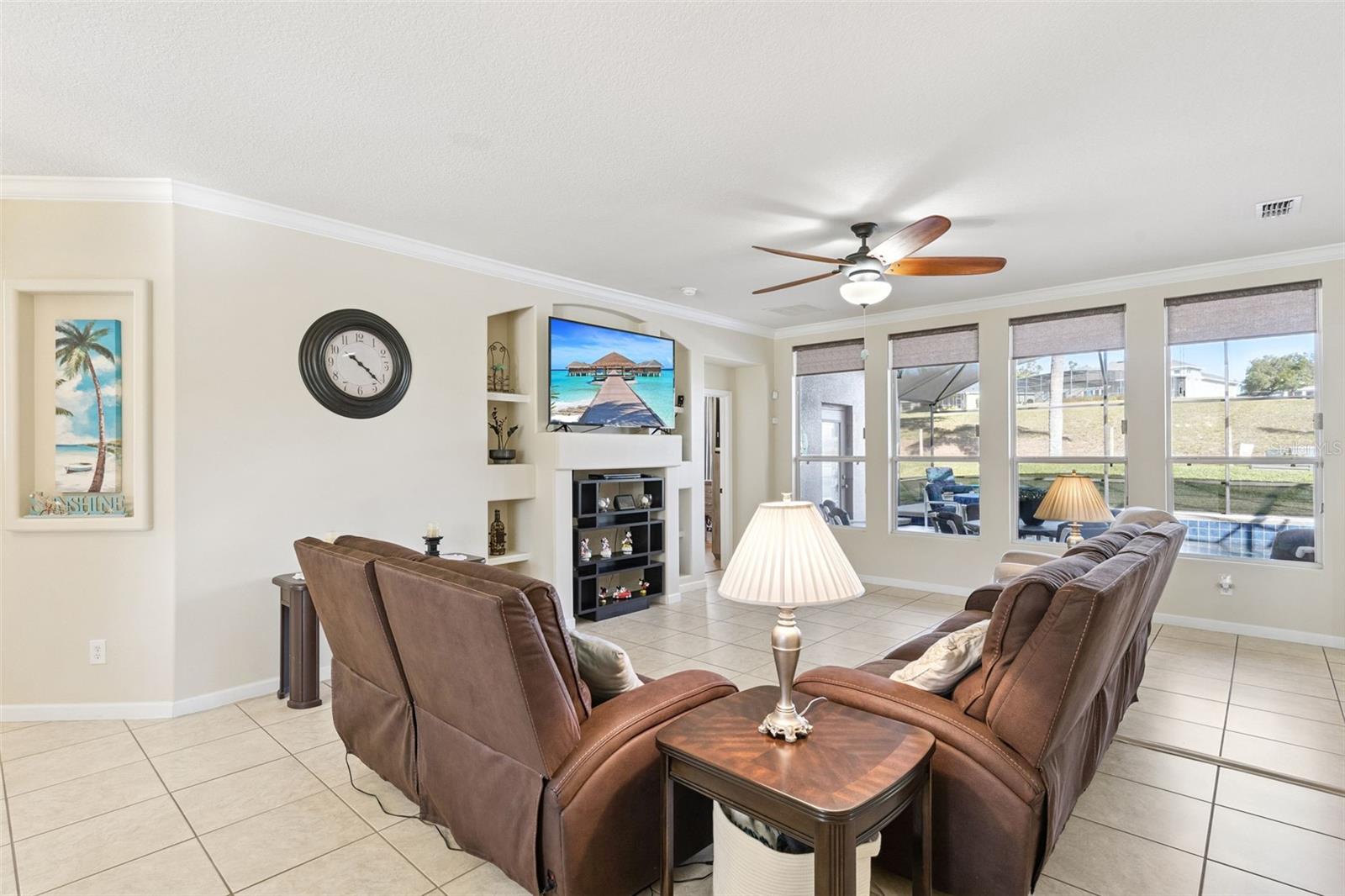 LAKE LOUISA HIGHLANDS PH 03 LT 99 PB 51 - Residential