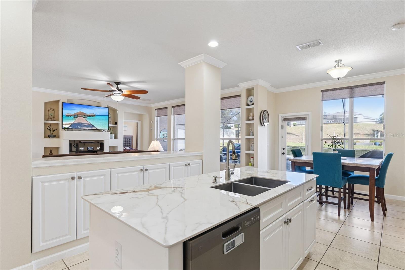 LAKE LOUISA HIGHLANDS PH 03 LT 99 PB 51 - Residential