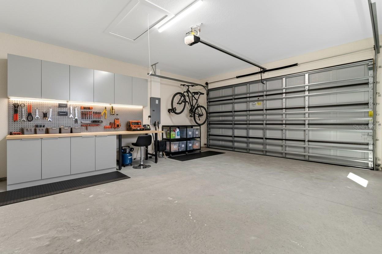 ROYAL HIGHLANDS - Residential