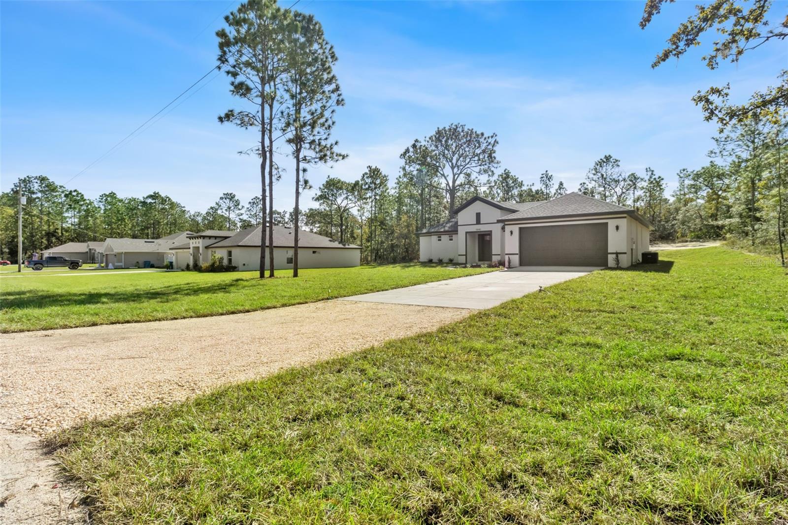 ROYAL HIGHLANDS - Residential