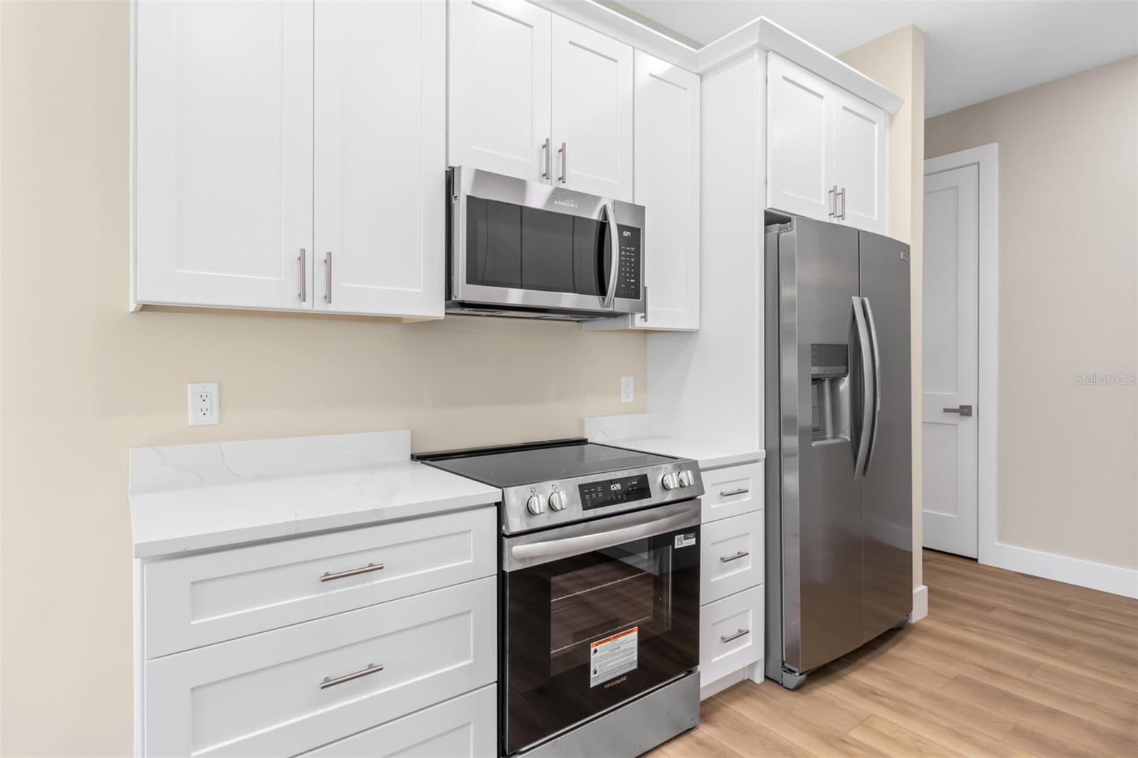 ROYAL HIGHLANDS - Residential