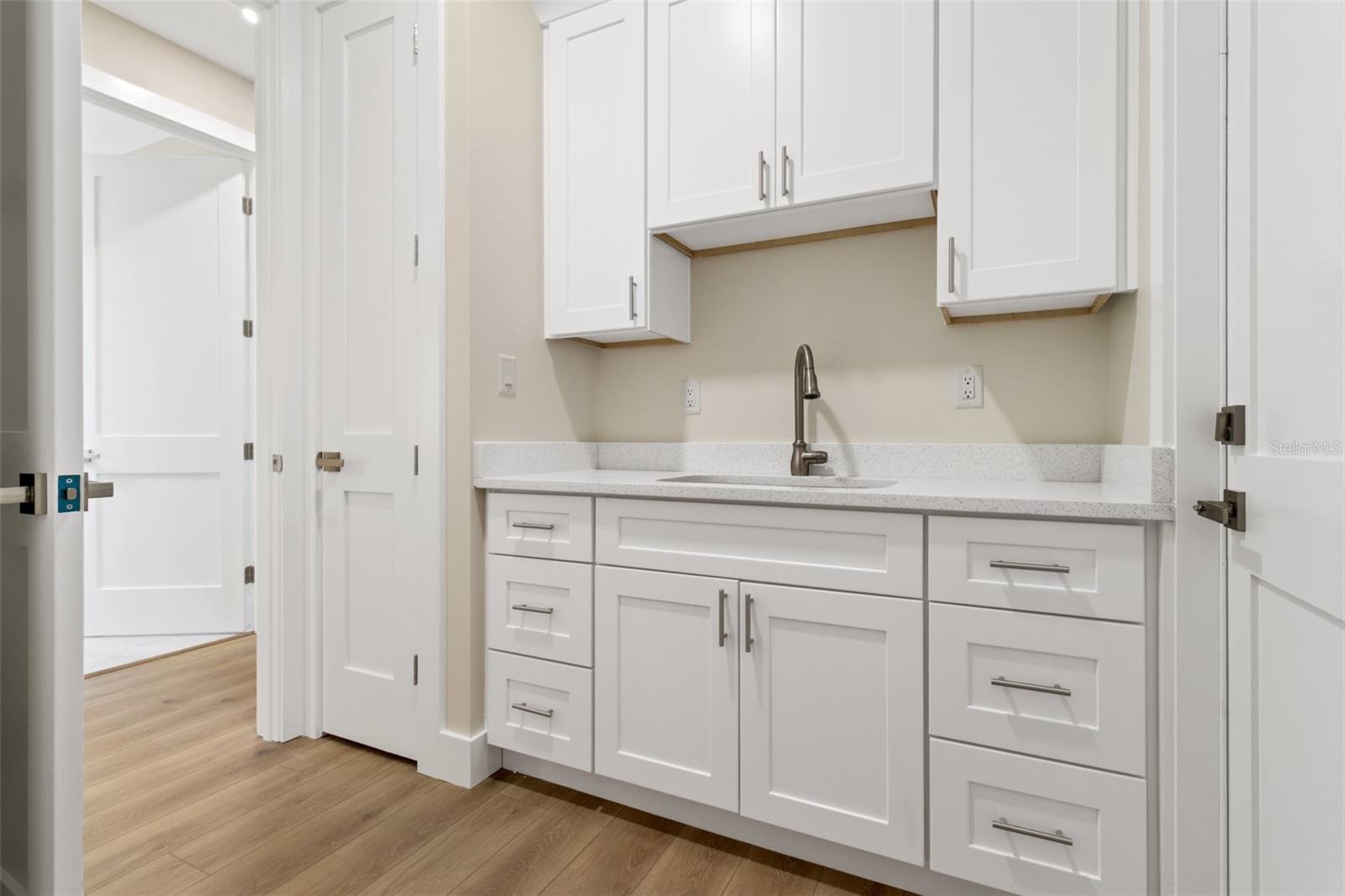 ROYAL HIGHLANDS - Residential