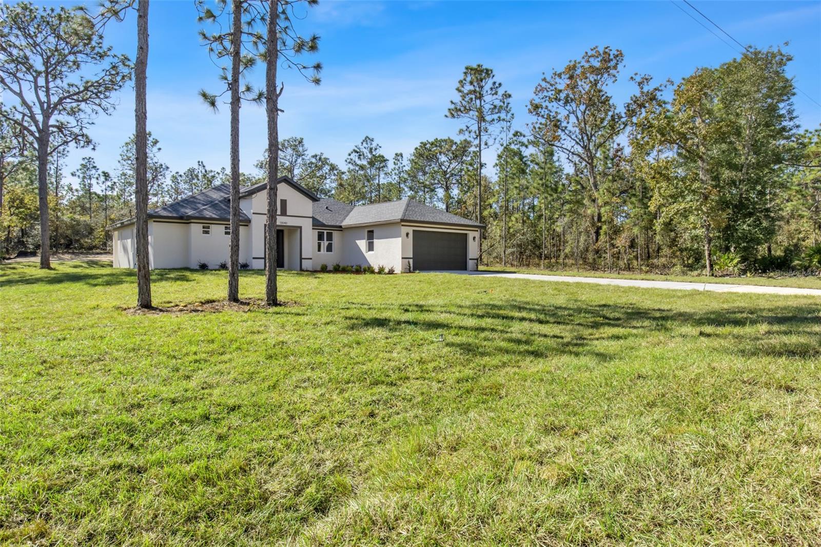 ROYAL HIGHLANDS - Residential