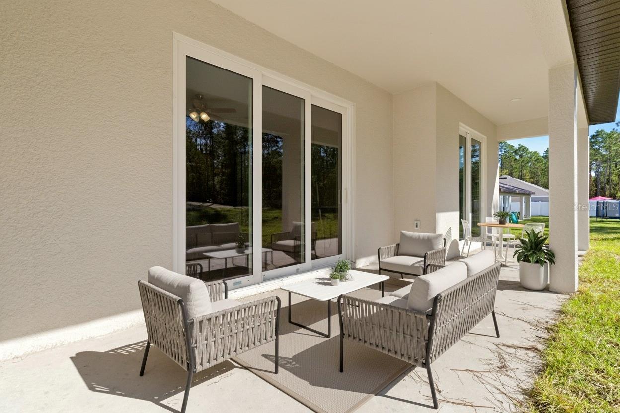 ROYAL HIGHLANDS - Residential