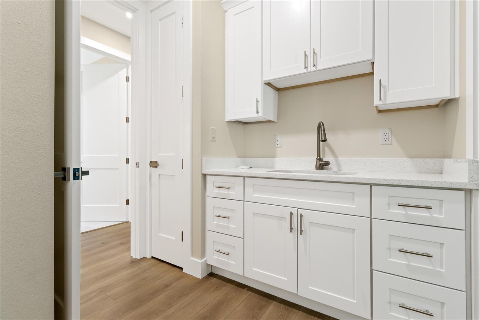 ROYAL HIGHLANDS - Residential