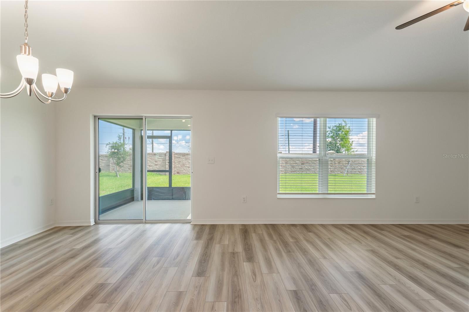 SUMMERLIN GROVES PHASE 1 - Residential Lease