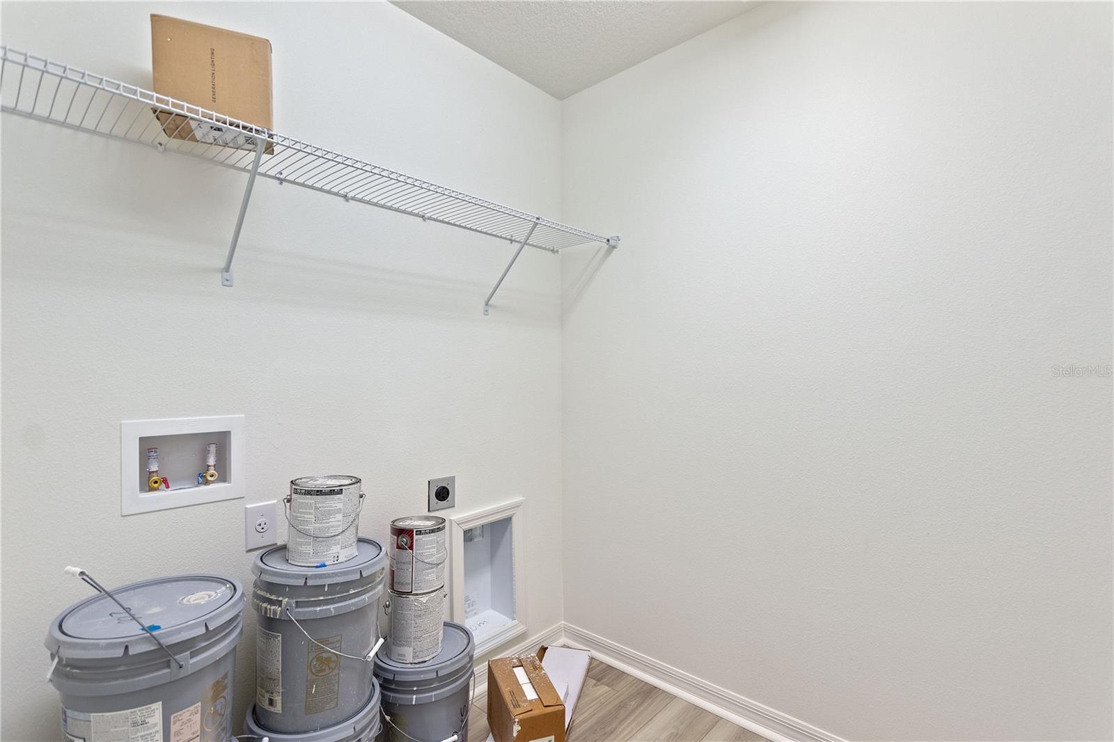 SUMMERLIN GROVES PHASE 1 - Residential Lease