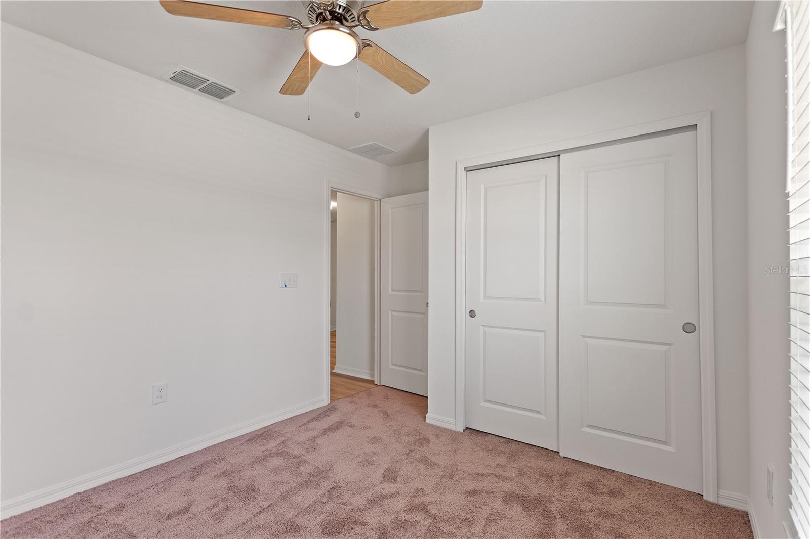 SUMMERLIN GROVES PHASE 1 - Residential Lease