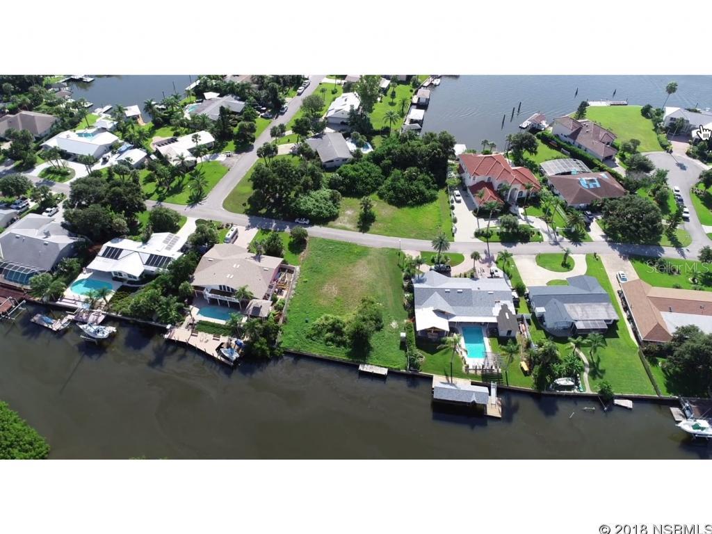 Venezia Unit 05 - Land