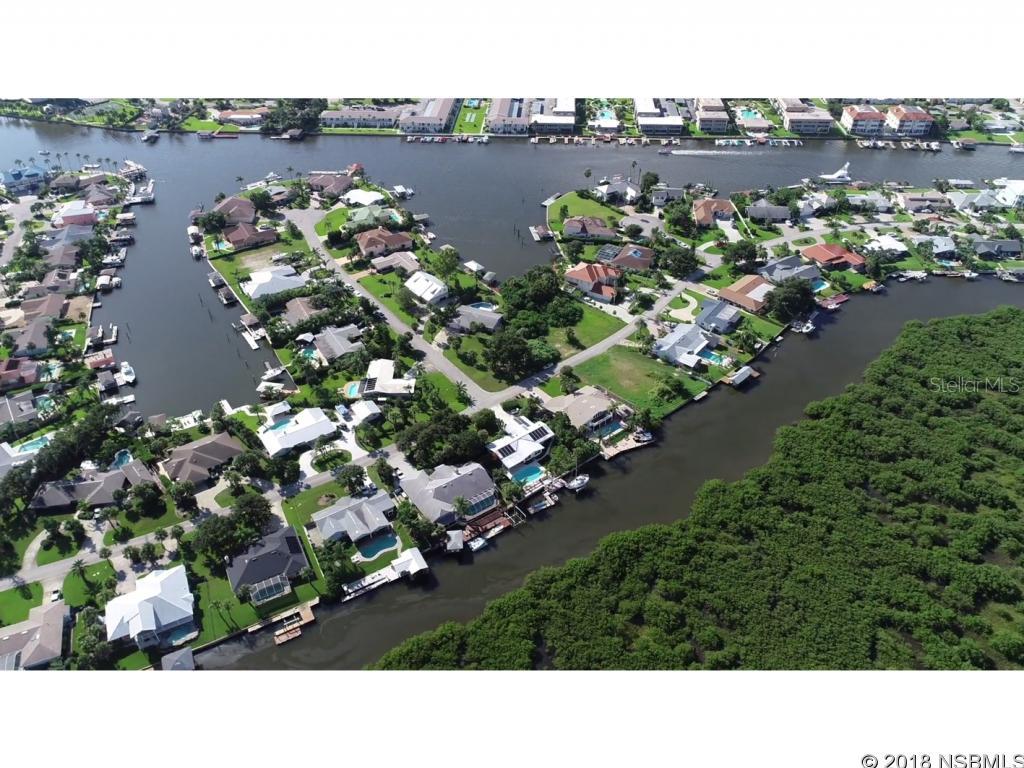 Venezia Unit 05 - Land