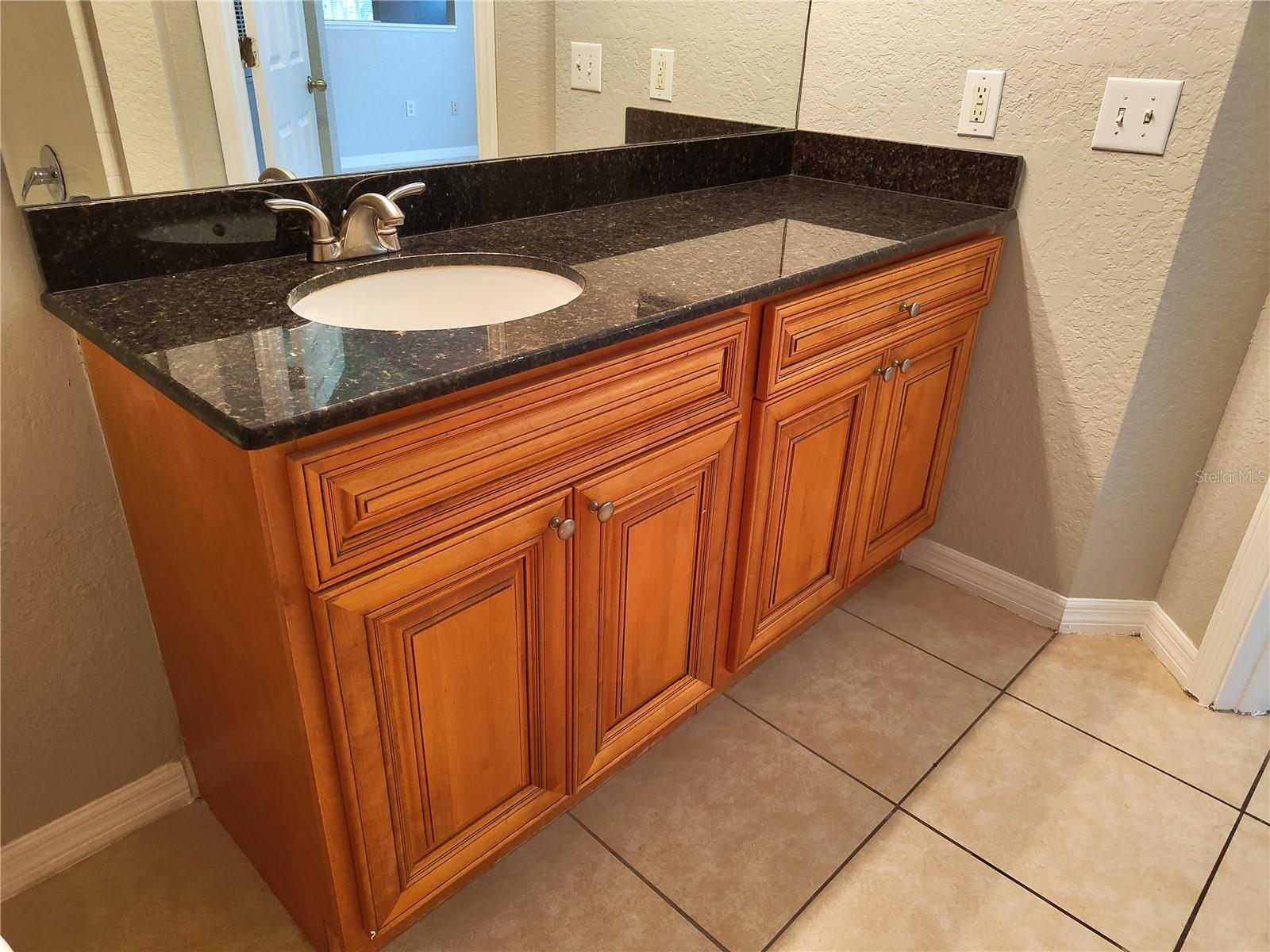 CRESCENT PLACE AT LAKE LOTUS CONDO - Residential Lease