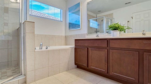 430 Las Fuentes Drive, Kissimmee, FL 34746