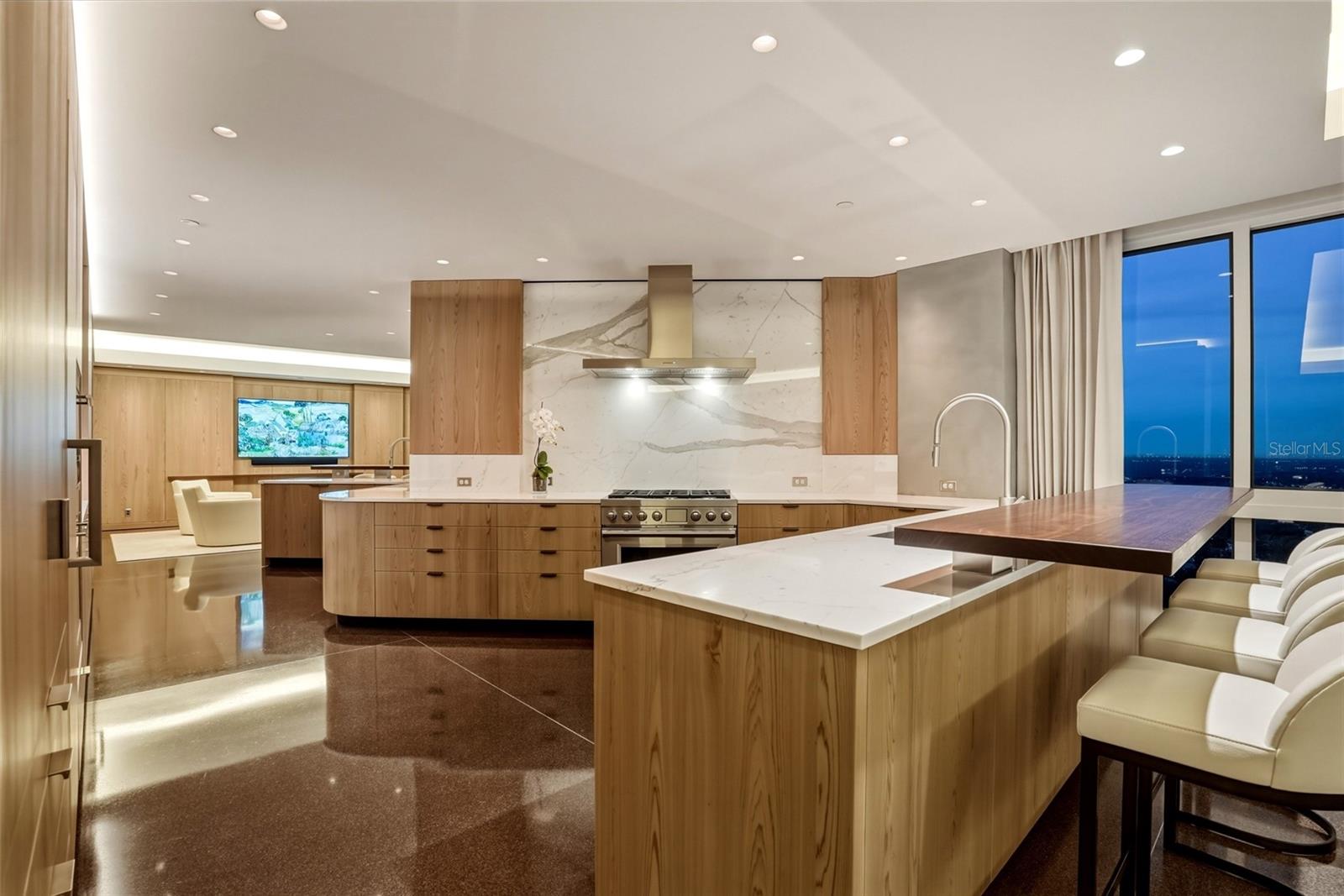 400 BEACH DRIVE CONDO - Residential