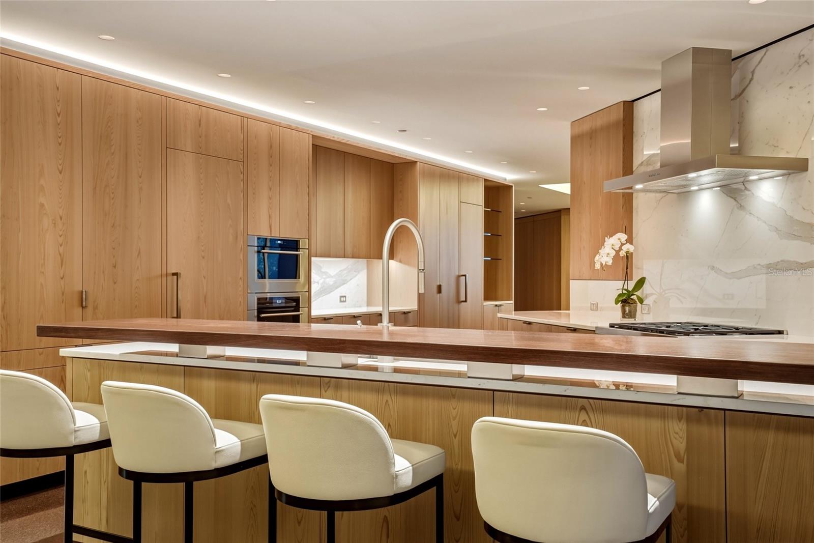 400 BEACH DRIVE CONDO - Residential