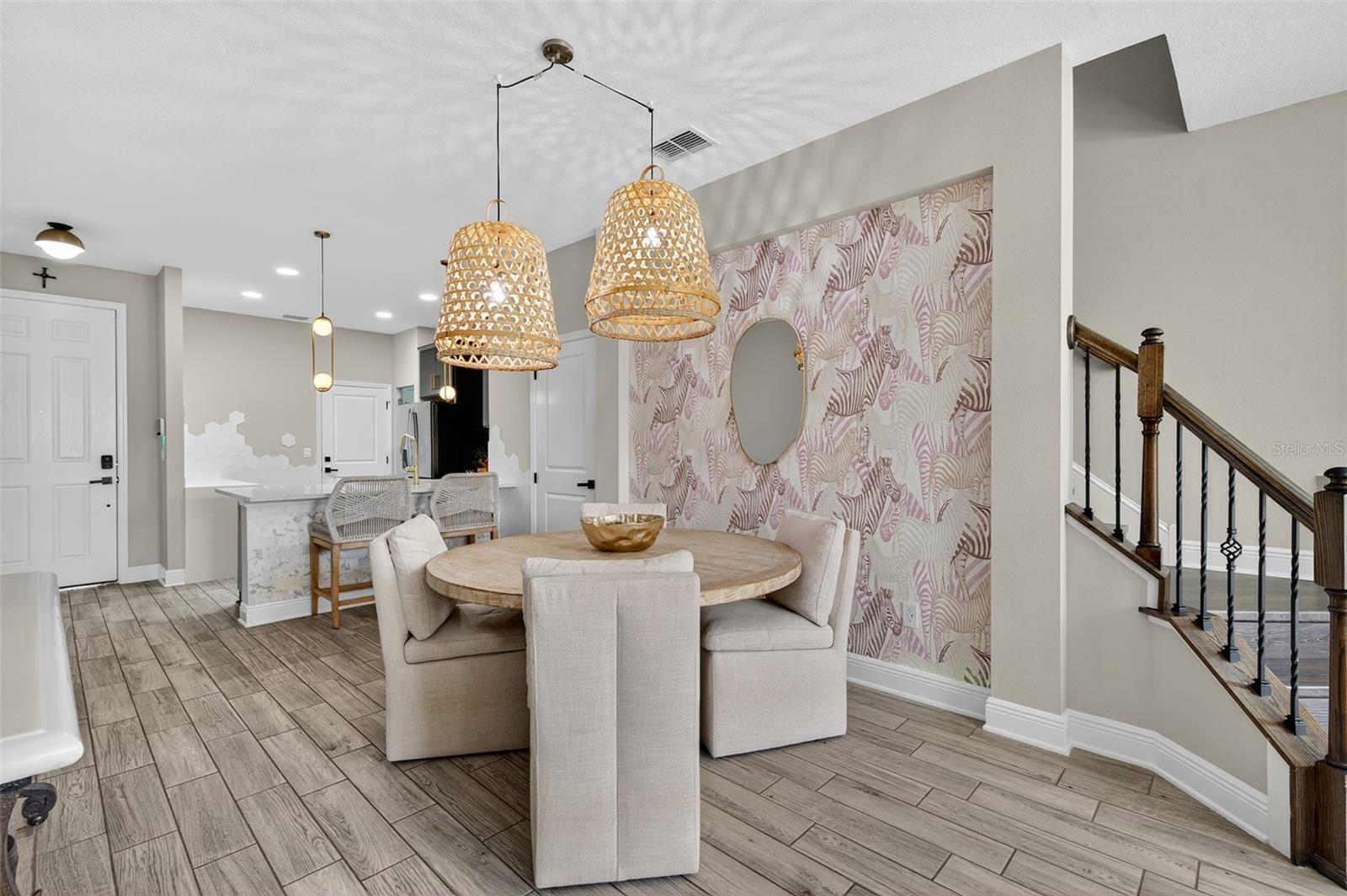 TOWNS AT BELLEAIR GROVE - Residential