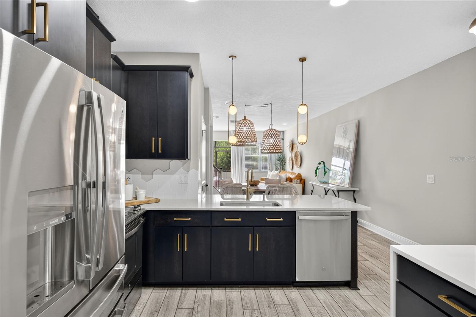TOWNS AT BELLEAIR GROVE - Residential