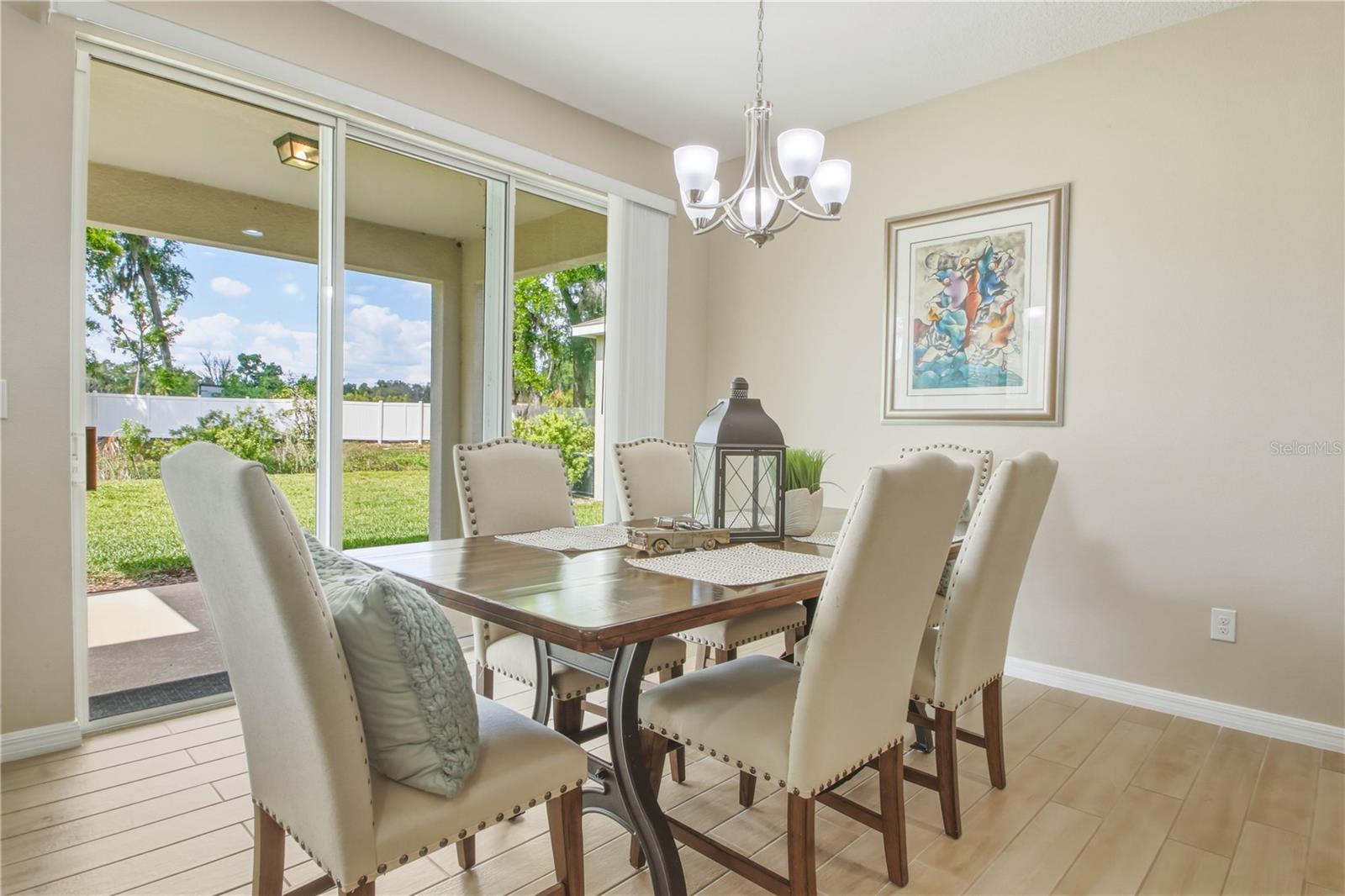 CORNERGATE SUB - Residential