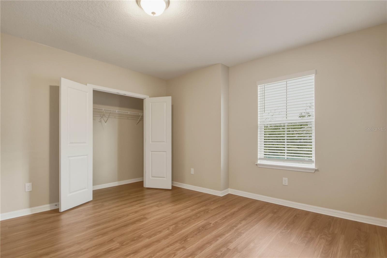 CORNERGATE SUB - Residential