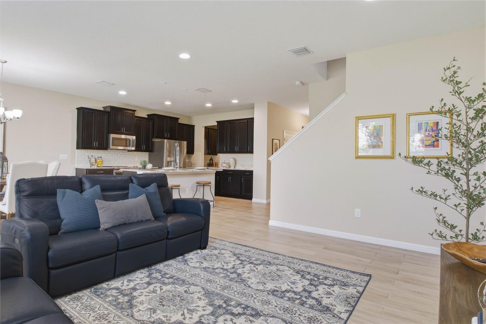 CORNERGATE SUB - Residential