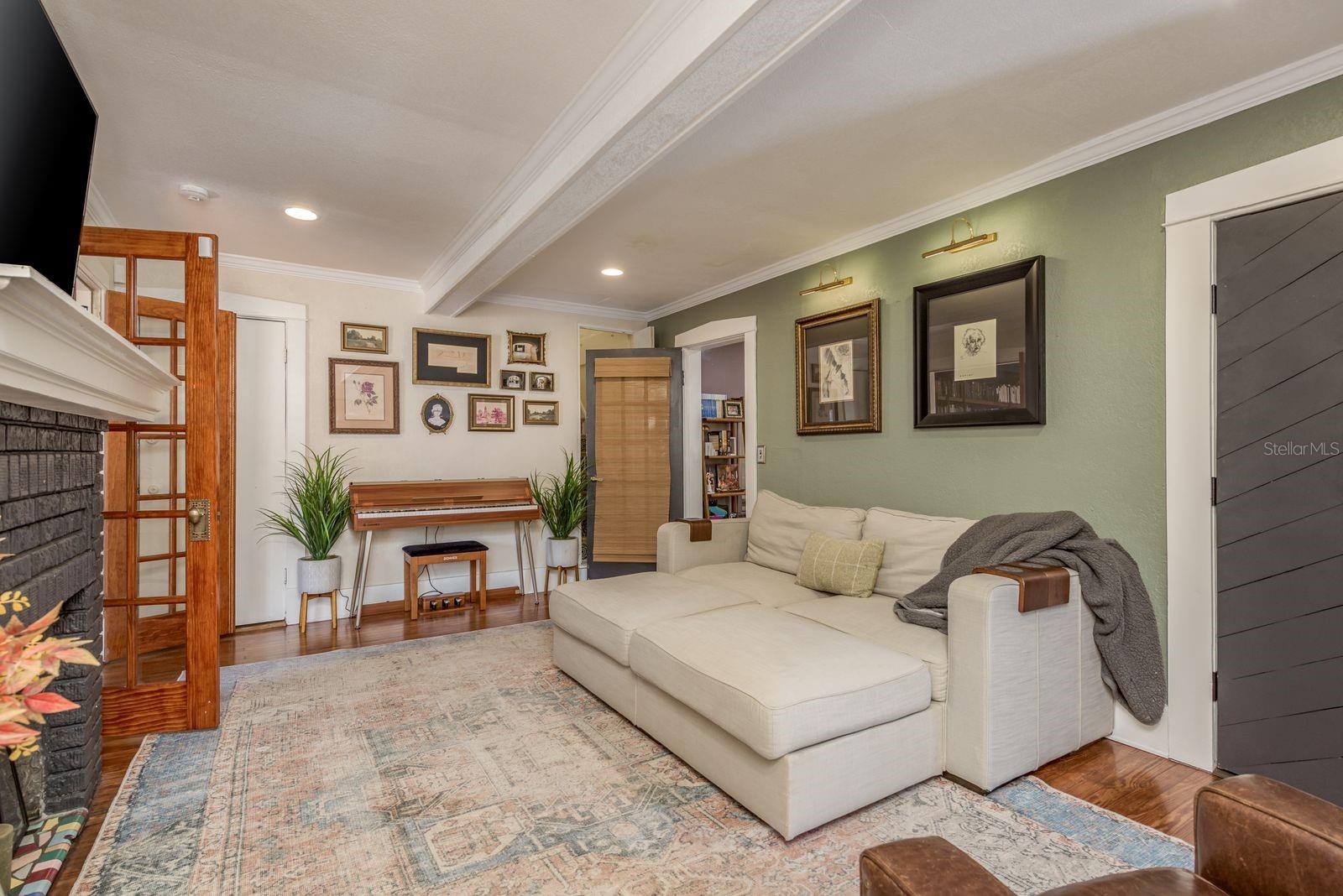 SUNSET RIDGE - Residential