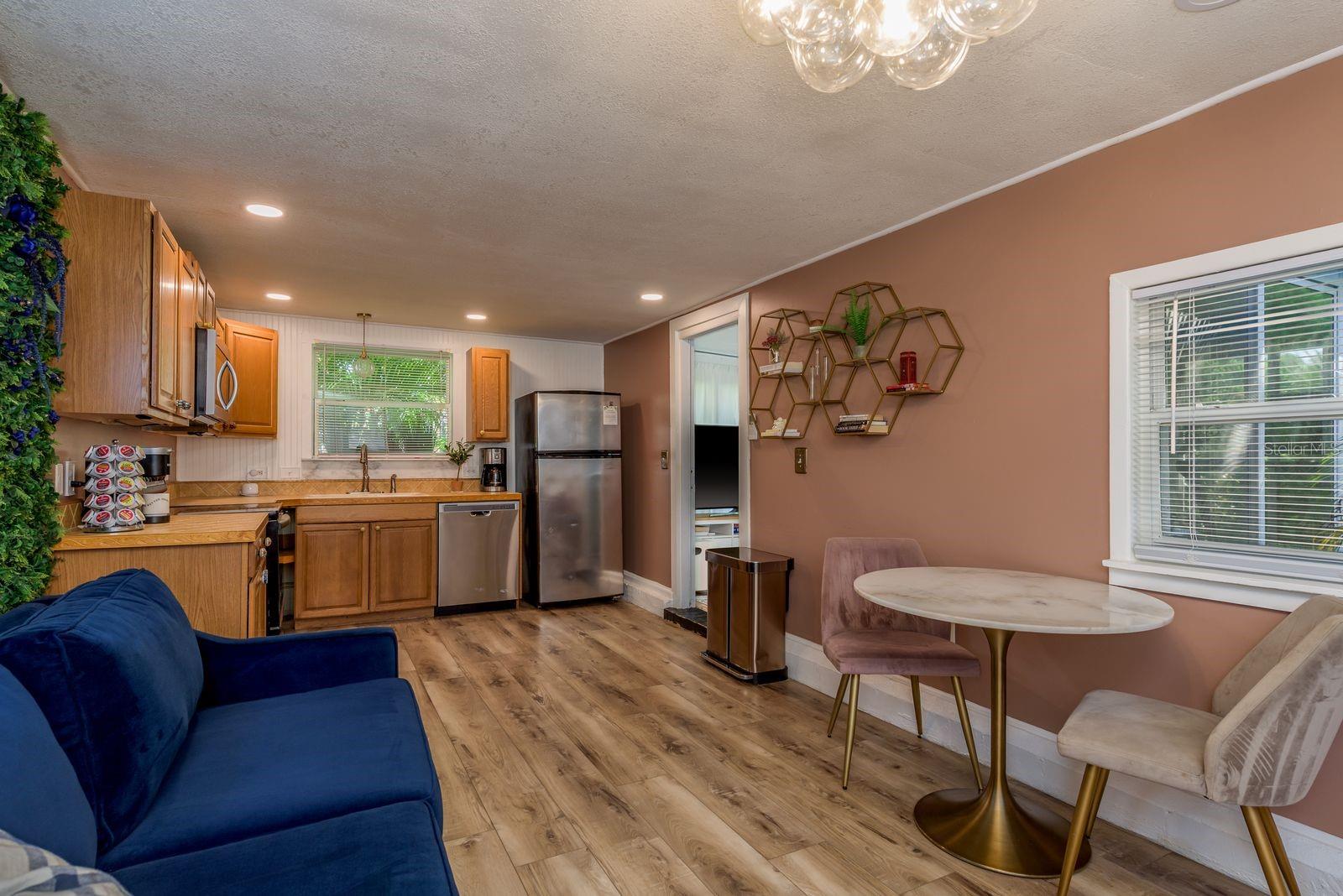 SUNSET RIDGE - Residential