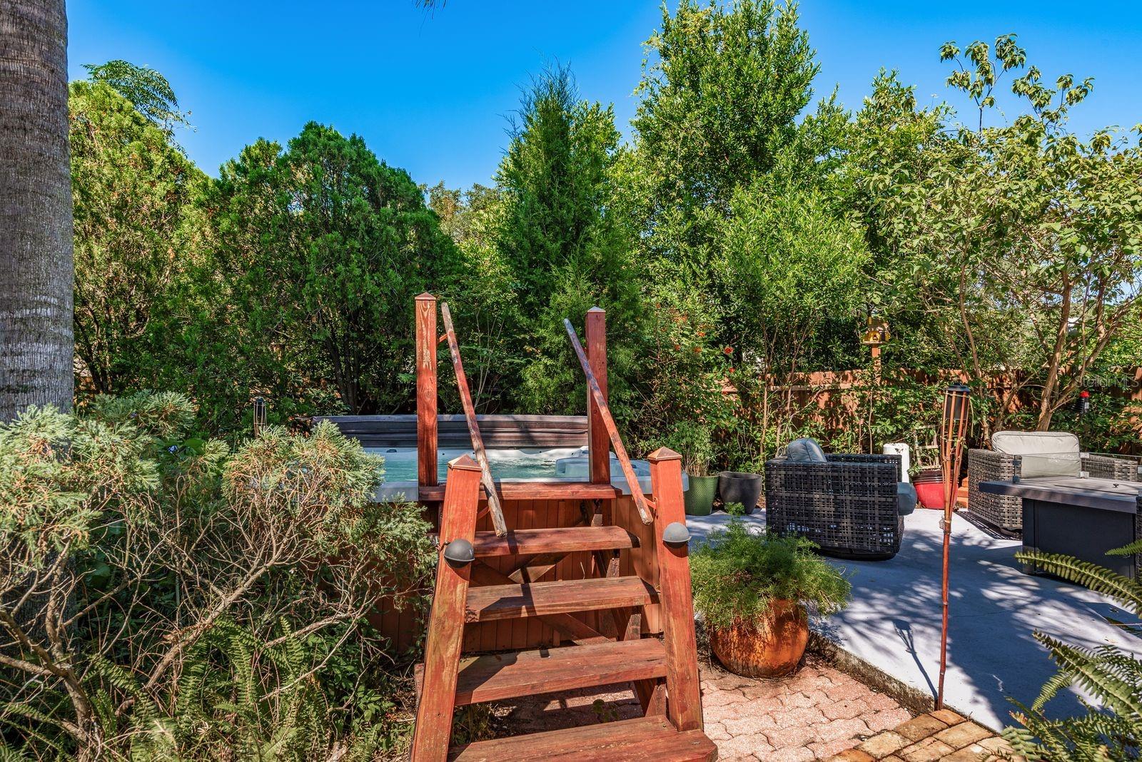 SUNSET RIDGE - Residential