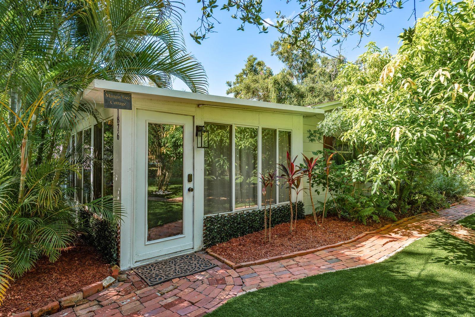 SUNSET RIDGE - Residential