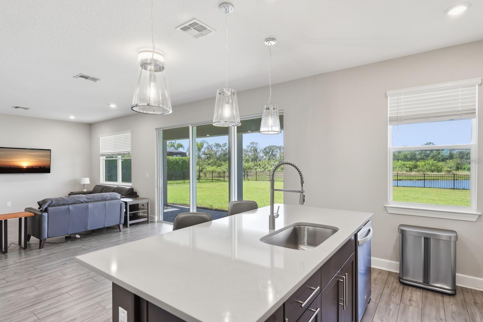 SAVANNA AT LAKEWOOD RANCH - Residential Lease