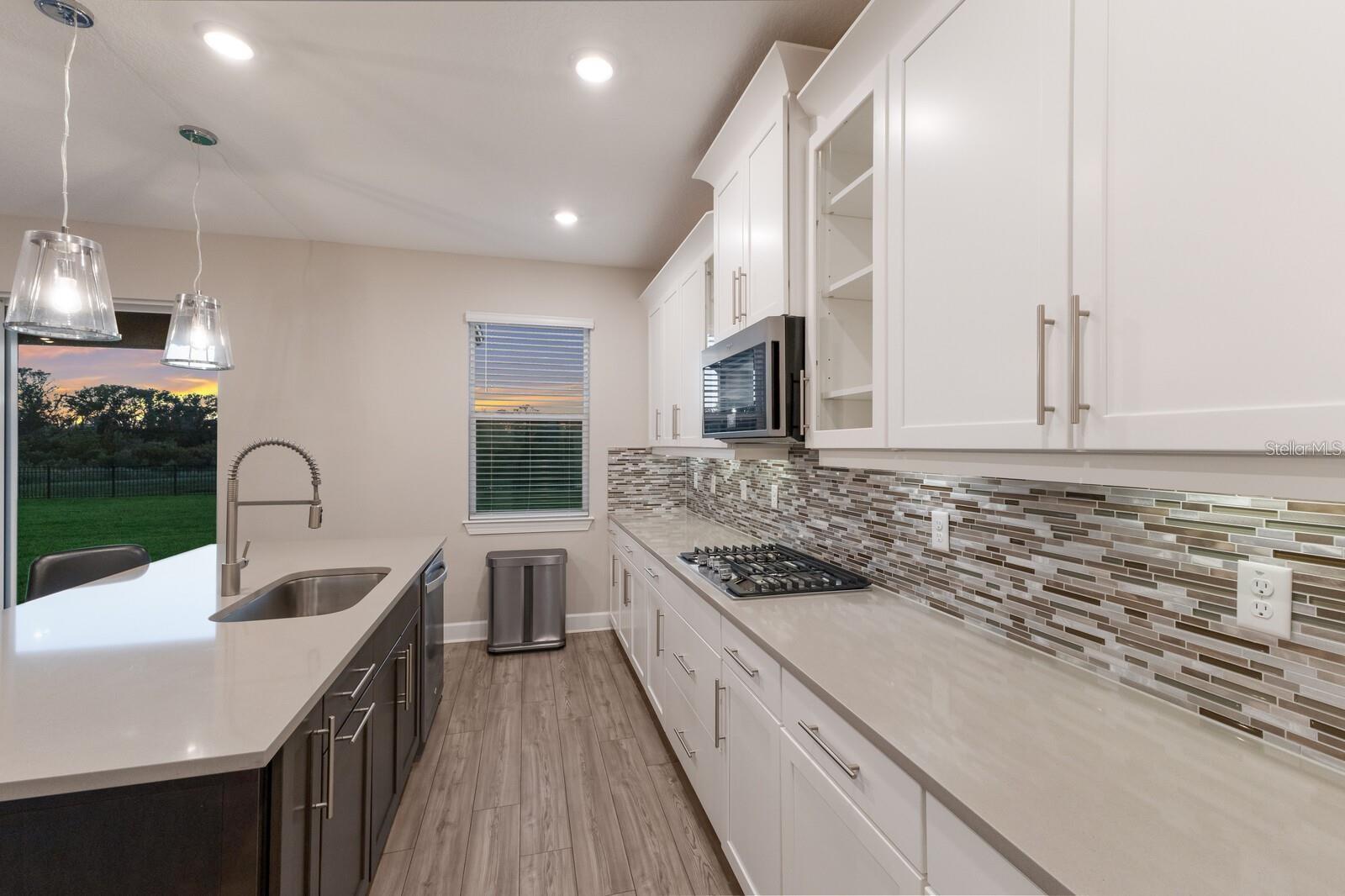 SAVANNA AT LAKEWOOD RANCH - Residential Lease