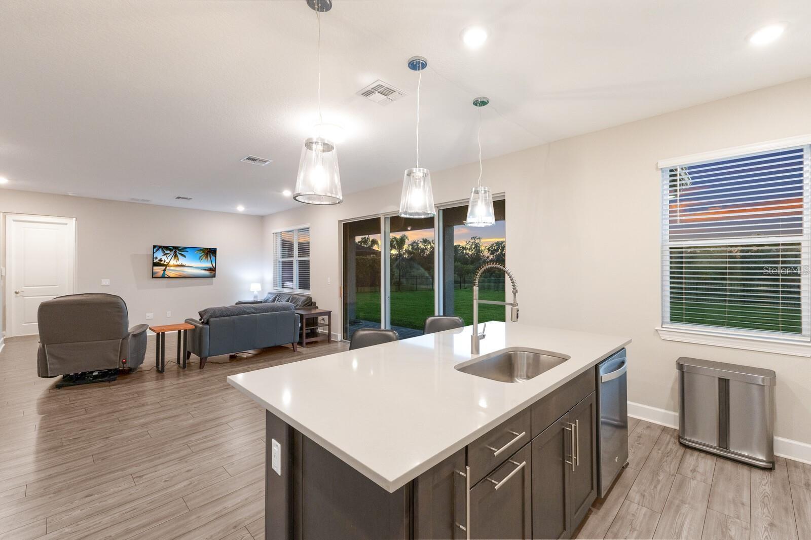 SAVANNA AT LAKEWOOD RANCH - Residential Lease