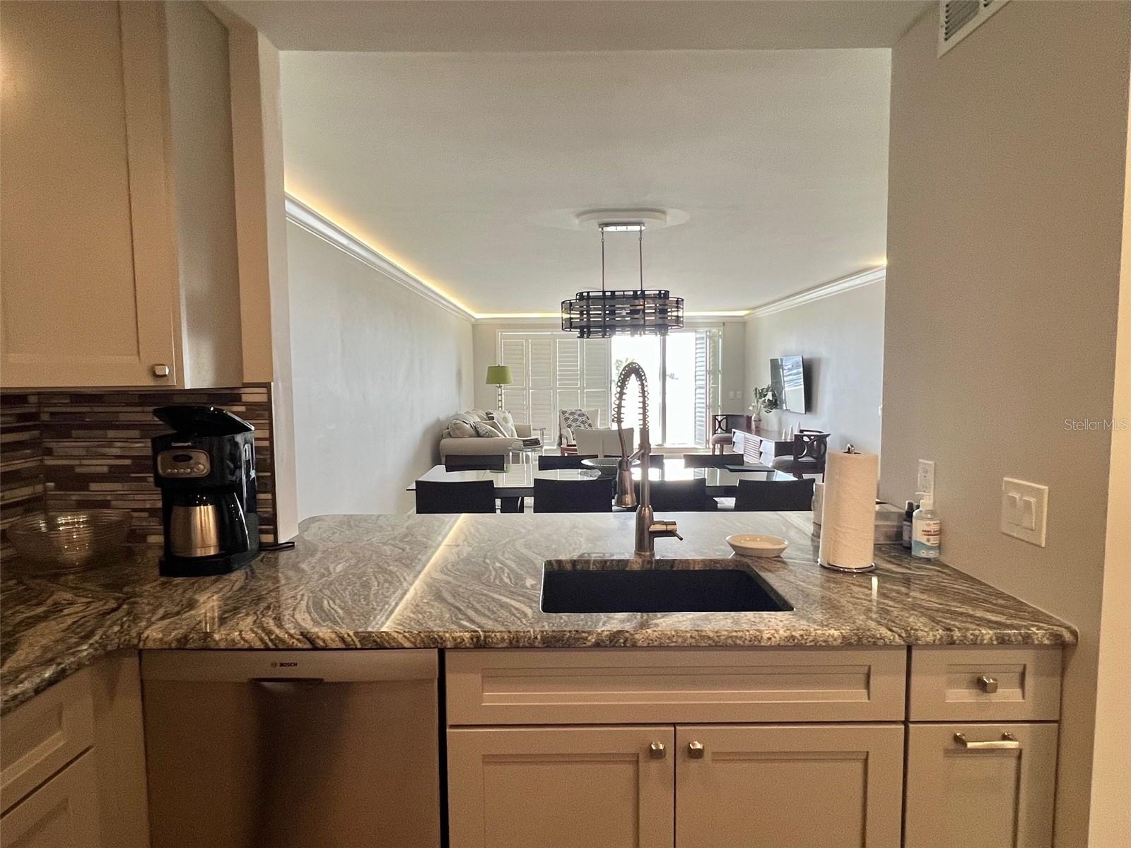 REGATTA POINTE CONDO PH I - Residential Lease