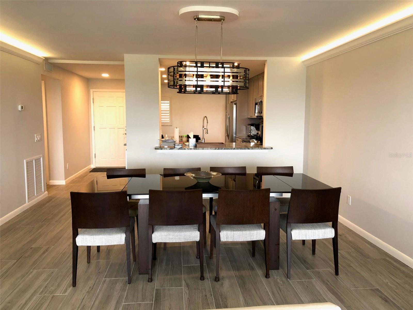 REGATTA POINTE CONDO PH I - Residential Lease