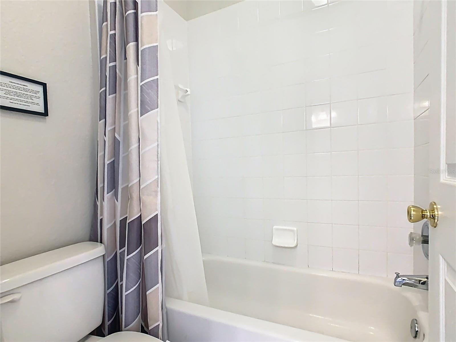 HIGH GROVE UNIT 02 - Residential