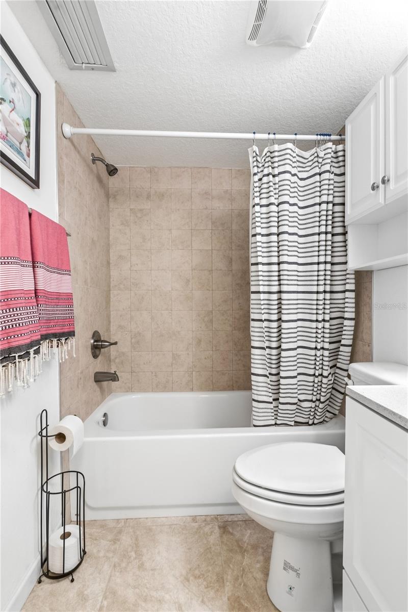 YORKTOWN AT BEACON PLACE - Residential