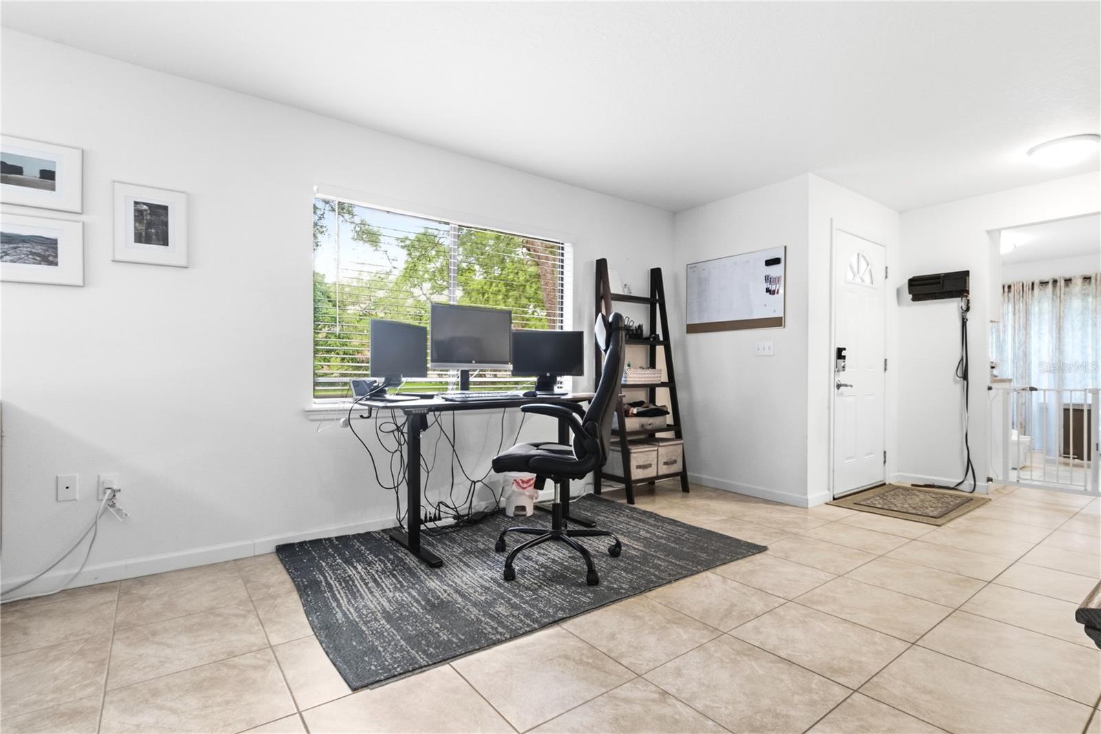 YORKTOWN AT BEACON PLACE - Residential