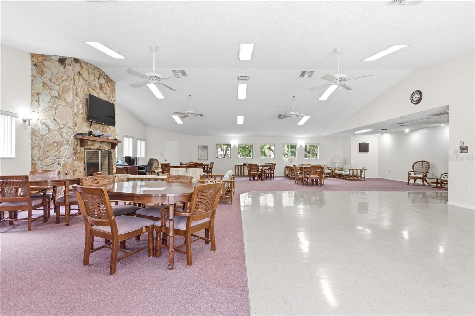 YORKTOWN AT BEACON PLACE - Residential